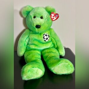 1999 Ty Beanie Buddy Large Green Plush Kicks the Soccer Bear 14”